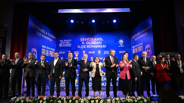 AK Parti Genel Başkanvekili Elitaş, Gaziantep'te ilçe kongrelerine katıldı