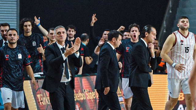 Manisa Basket'te ligdeki kötü gidişat sürüyor