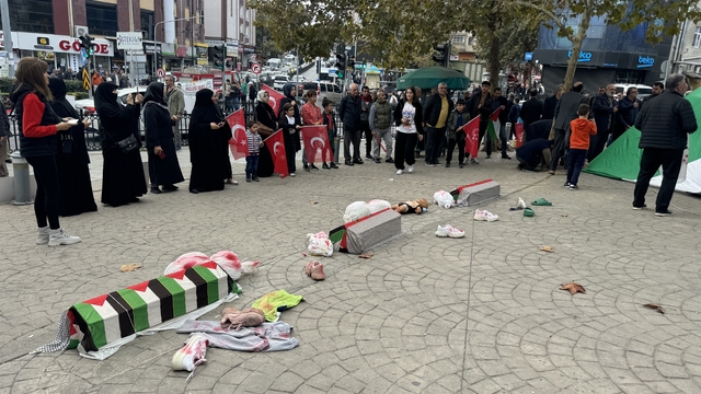 Tekirdağ'da İsrail'in Gazze'ye yönelik saldırıları protesto edildi