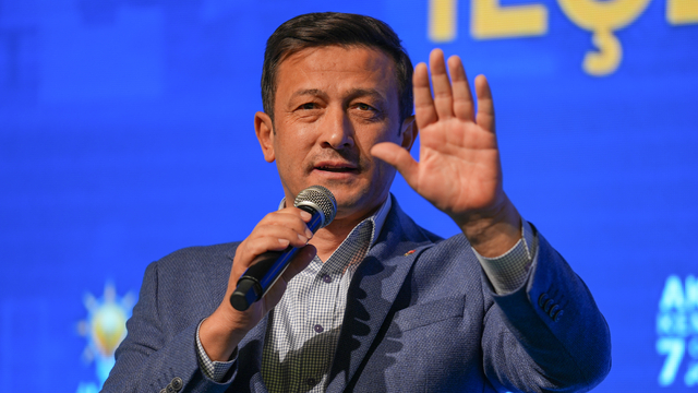 AK Parti'li Dağ, İzmir'de partisinin Kemalpaşa İlçe Kongresi'nde konuştu: