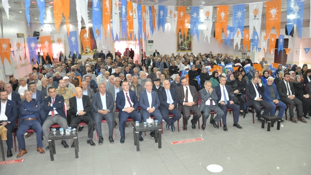 AK Parti Gümüşhacıköy İlçe Kongresi yapıldı
