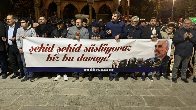 Amasya'da Yahya Sinvar için gıyabi cenaze namazı kılındı