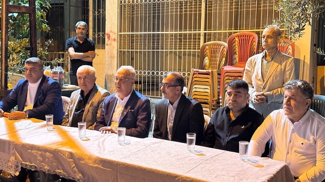 MHP Adana İl Başkanı Yusuf Kanlı, Yüreğir ilçesinde vatandaşlarla buluştu