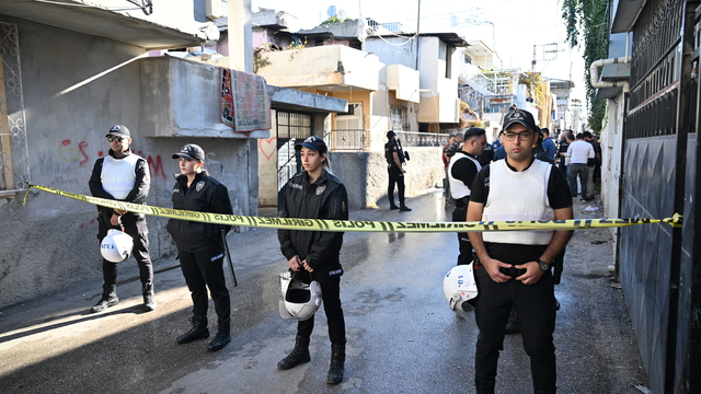 Adana'da evde çıkan yangında 3 çocuk öldü