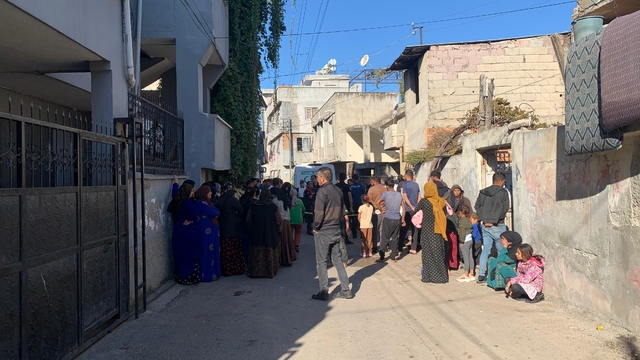 Elektrikli ısıtıcıdan çıkan yangında 3 kardeş öldü