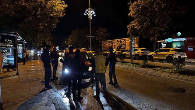 Edirne'de polis ekipleri "şok uygulama" gerçekleştirdi