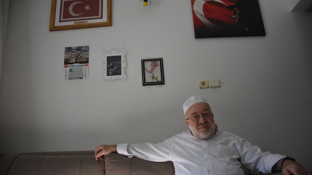 15 Temmuz şehidinin babasından gençlere "Tarihi iyi bilin" uyarısı