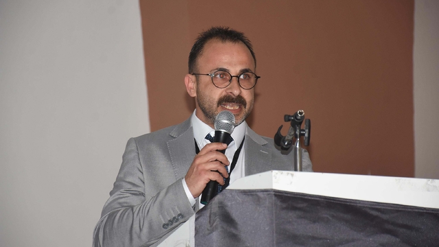 Altay'da Başkan Özkaral'dan kongre mesajı