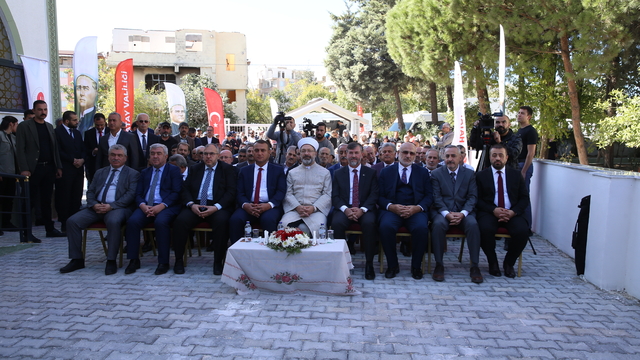Diyanet İşleri Başkanı Erbaş, Hatay'da yapımı tamamlanan 40 caminin açılışına katıldı
