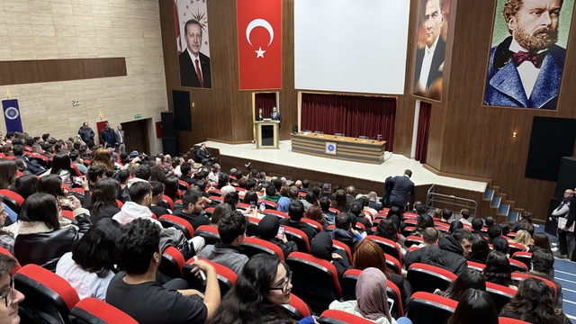 Tekirdağ'da "Deprem ve Farkındalık Zirvesi" düzenlendi