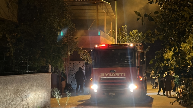 Hatay'da çıkan ev yangın söndürüldü