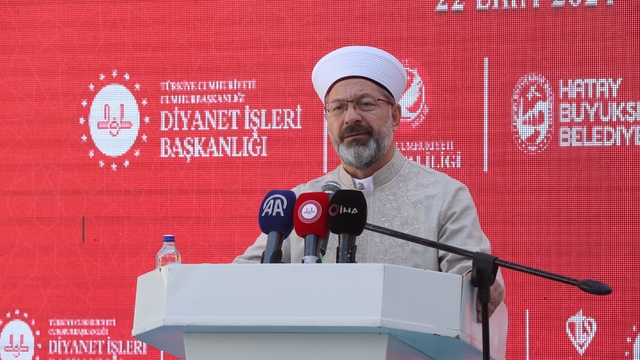 Ali Erbaş: Milletimizin birliği, beraberliği, kardeşliğiyle ne kadar iftihar etsek azdır