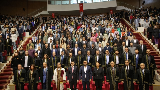 Şırnak Üniversitesi 2024-2025 Akademik Yılı Açılış Töreni düzenlendi