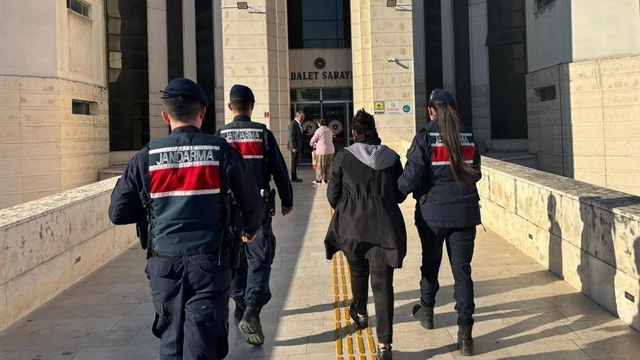 Balıkesir'de iki firari hükümlü yakalandı