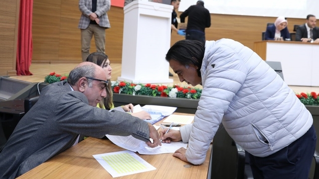 Melikgazi Belediyesi ihaleyle 30 daire sattı