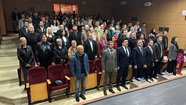 Karabük'te "Bir Gönüllülük Hikayesi" belgeselinin gösterimi yapıldı