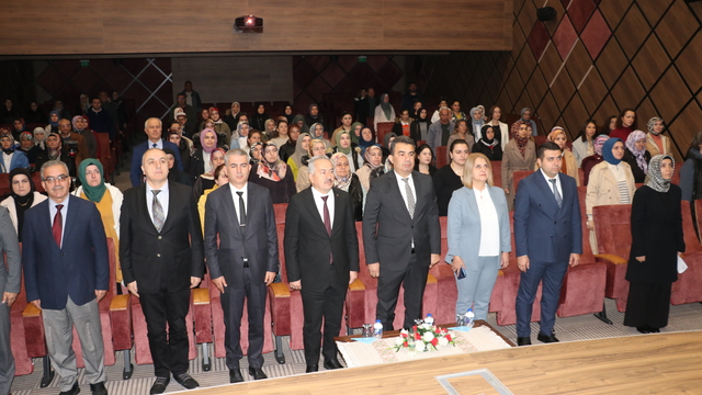 Kastamonu'da "Aile Akademisi" başladı