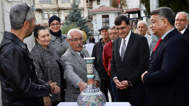 Kütahya'da "Bir Asırlık Dostluk İçin Sanat Sergisi" düzenlendi