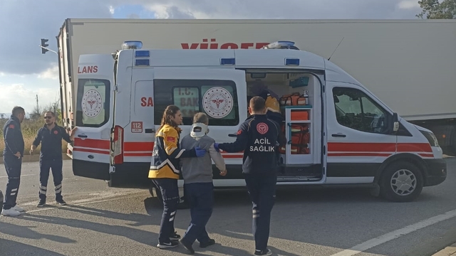 Samsun'da meydana gelen trafik kazasında 3 kişi yaralandı