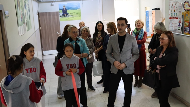 Kayseri'de Tohumluk Vakfı desteği ile bilişim ve müzik sınıfları açıldı
