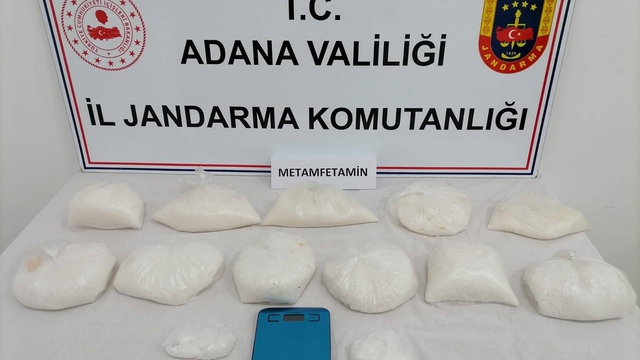 Adana'da uyuşturucu operasyonunda 10 kilo 244 gram metamfetamin ele geçirildi