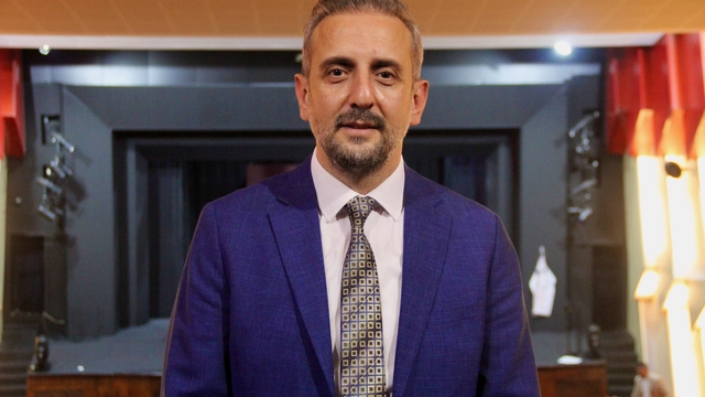 Bursa'da 53 yıldır verilen kurs genç yetenekleri sanat dünyasına kazandırıyor