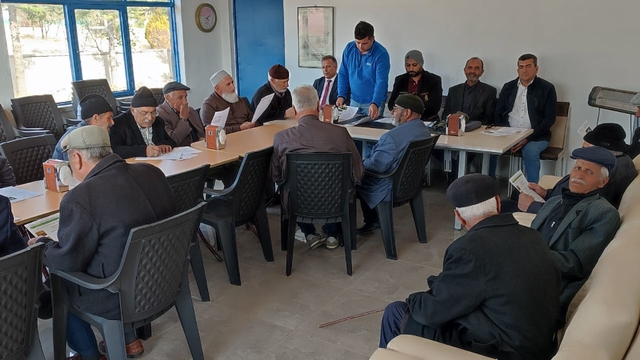 Bahşılı'da çiftçilere eğitim verildi