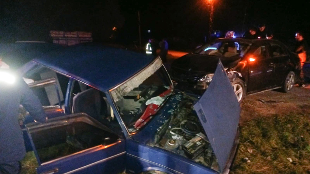 Kastamonu'da iki otomobilin çarpışması sonucu 10 kişi yaralandı
