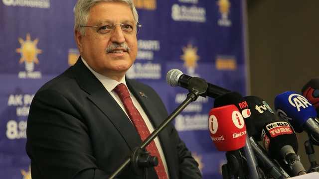 AK Parti Genel Başkan Yardımcısı Demiröz, Kocaeli'deki ilçe kongresinde konuştu: