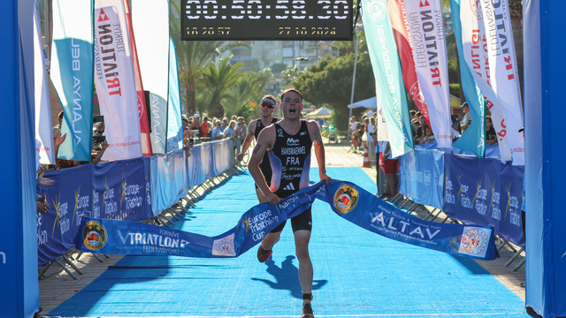 Alanya Triatlon Yarışları sona erdi