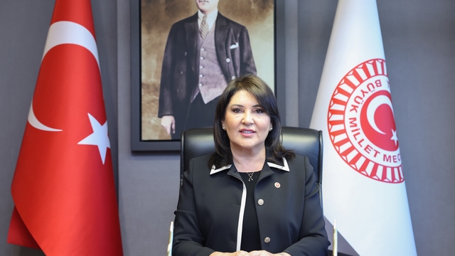 AK Parti Adana Milletvekili Sunay Karamık'tan 29 Ekim Cumhuriyet Bayramı mesajı