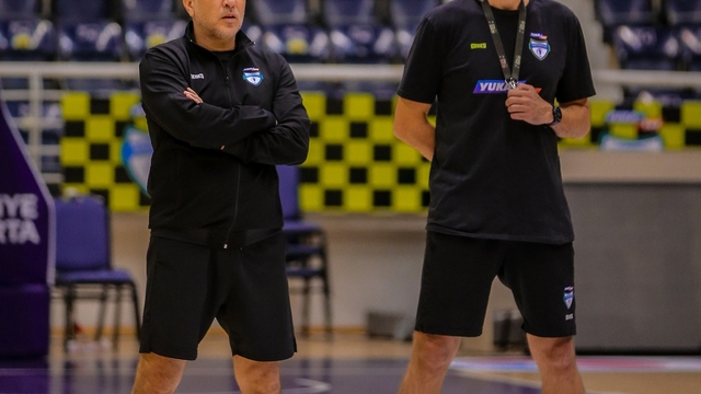 Merkezefendi Basket kötü gidişe çare bulamıyor