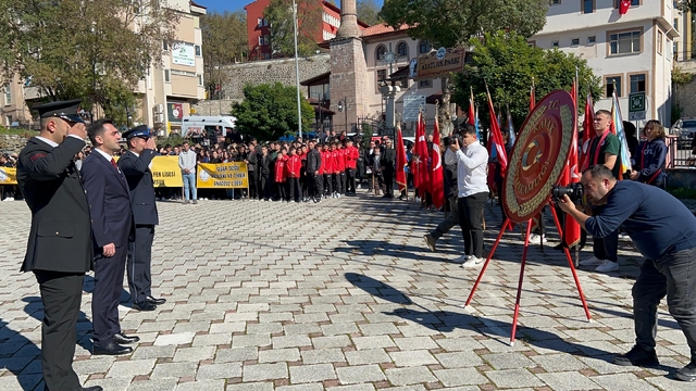 Kavak, Salıpazarı ve Terme'de 29 Ekim Cumhuriyet Bayramı kutlanıyor