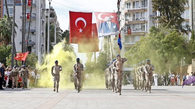 Adana, Mersin, Osmaniye ve Hatay'da, Cumhuriyet'in 101. yıl dönümü kutlandı