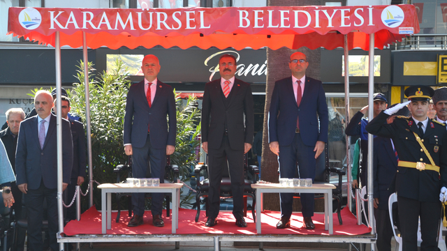 Kocaeli'de Cumhuriyet'in 101. yıl dönümü kutlandı