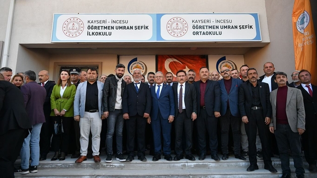Kayseri'de Öğretmen Umran Şefik İlk ve Ortaokulu açıldı