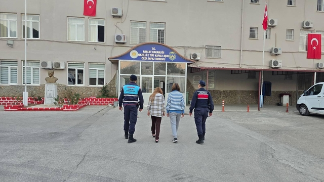 Nazilli'de hırsızlık yaptıkları öne sürülen 3 şüpheli tutuklandı