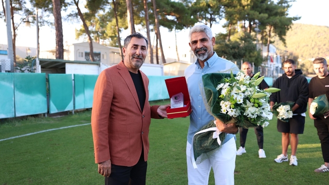 Sipay Bodrum FK'da teknik direktör İsmet Taşdemir ile yollar ayrıldı