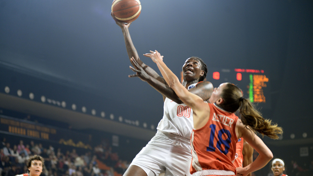 ÇBK Mersin – Bourges: 80-76