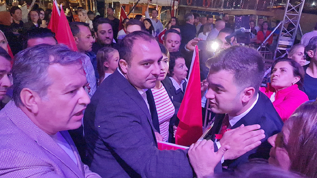 Bodrum'da 29 Ekim Cumhuriyet Bayramı etkinliğinde siyasi konuşma gerginliği yaşandı