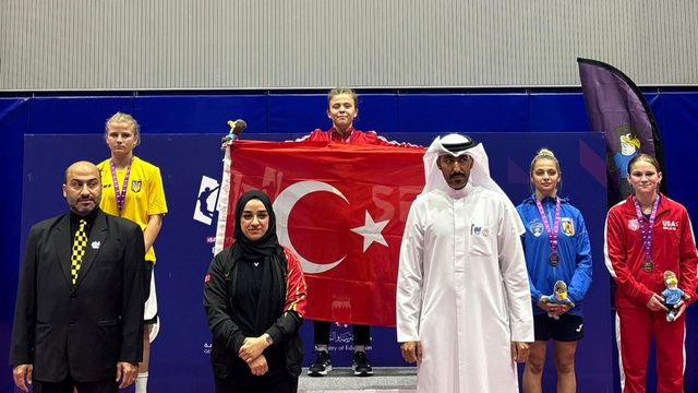 Bahreyn'de düzenlenen organizasyonda güreşçi Nil Aktaş dünya şampiyonu oldu