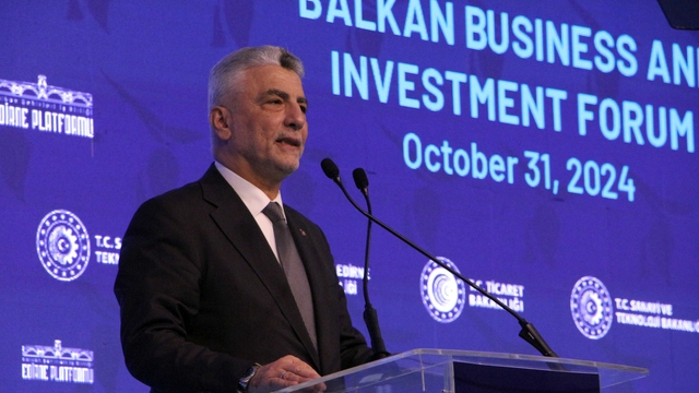 Bakan Bolat: Yıl sonunda 264 milyar dolar mal ihracatına ulaşacağız