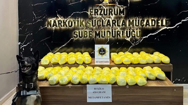 Erzurum'da 80 kilo 450 gram sentetik uyuşturucu ele geçirildi