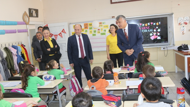 Amasya Milli Eğitim Müdürü Katipoğlu'ndan okul ziyareti
