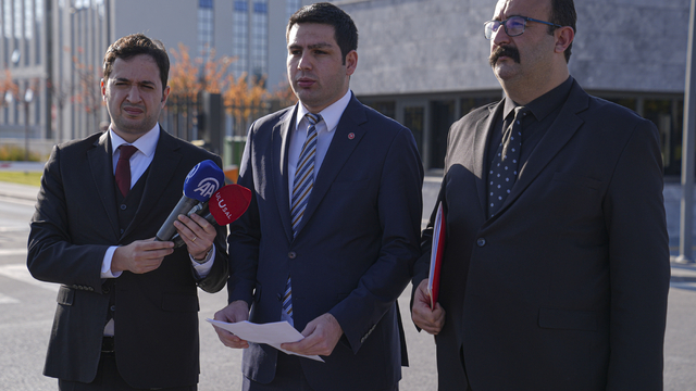 Vatan Partisi, DEM Parti'nin kapatılması istemiyle Yargıtay Cumhuriyet Başsavcılığına başvurdu