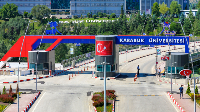 Türkiye'nin ilk Sağlık Bilimleri Festivali'ne 1203 sağlık modeli başvurusu yapıldı