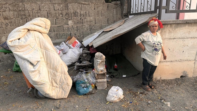 Osmaniye Valiliği sokakta yaşayan kadını konteynere yerleştirdi