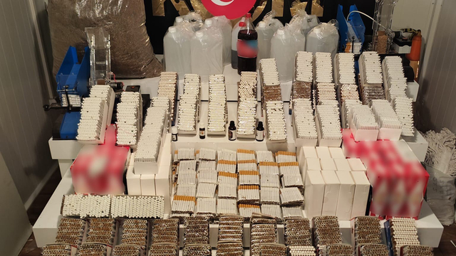 Denizli'de 2 bin 400 kilogram kaçak tütün ele geçirildi