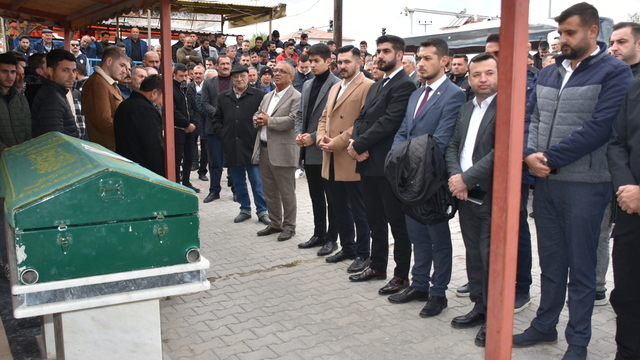 Kuzeninin tabancayla öldürdüğü Balışeyh Belediye Başkanı Şen'in cenazesi defnedildi