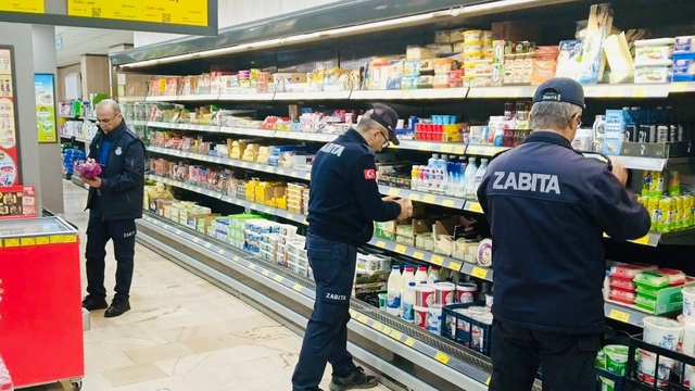 İskilip'te marketler denetlendi